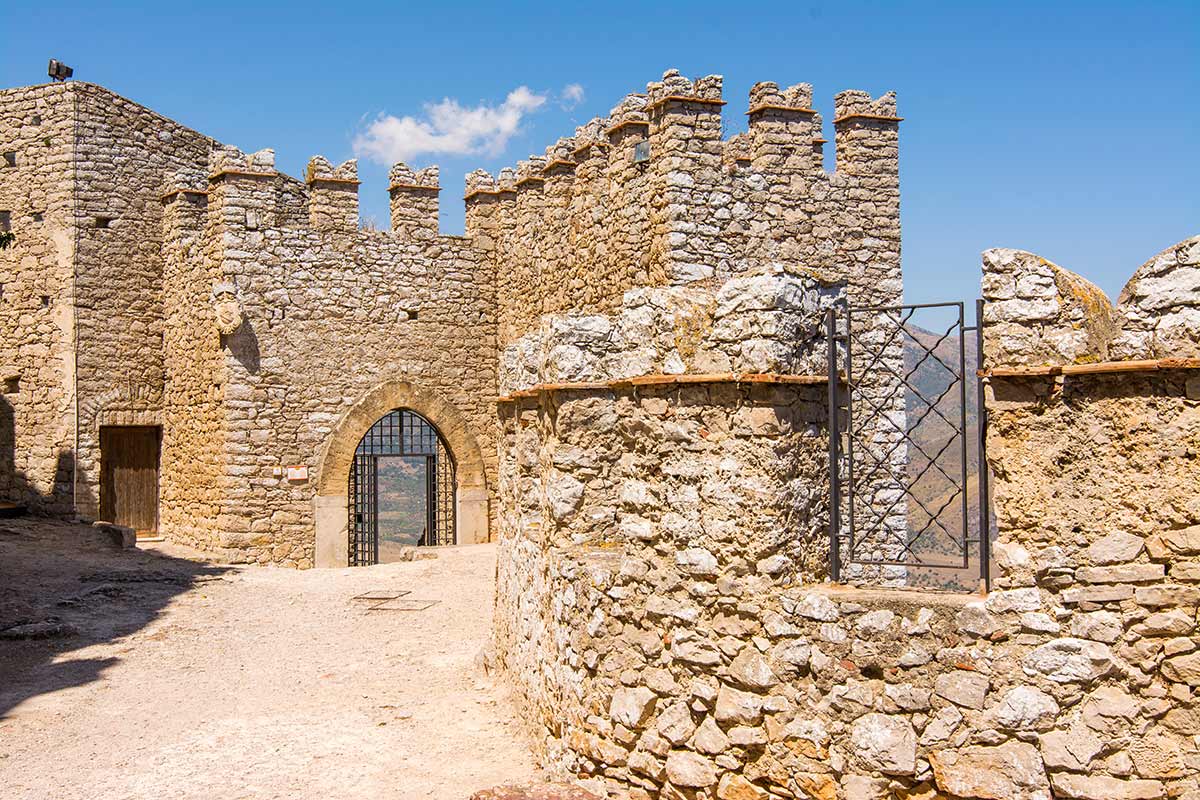 Castello di Caccamo