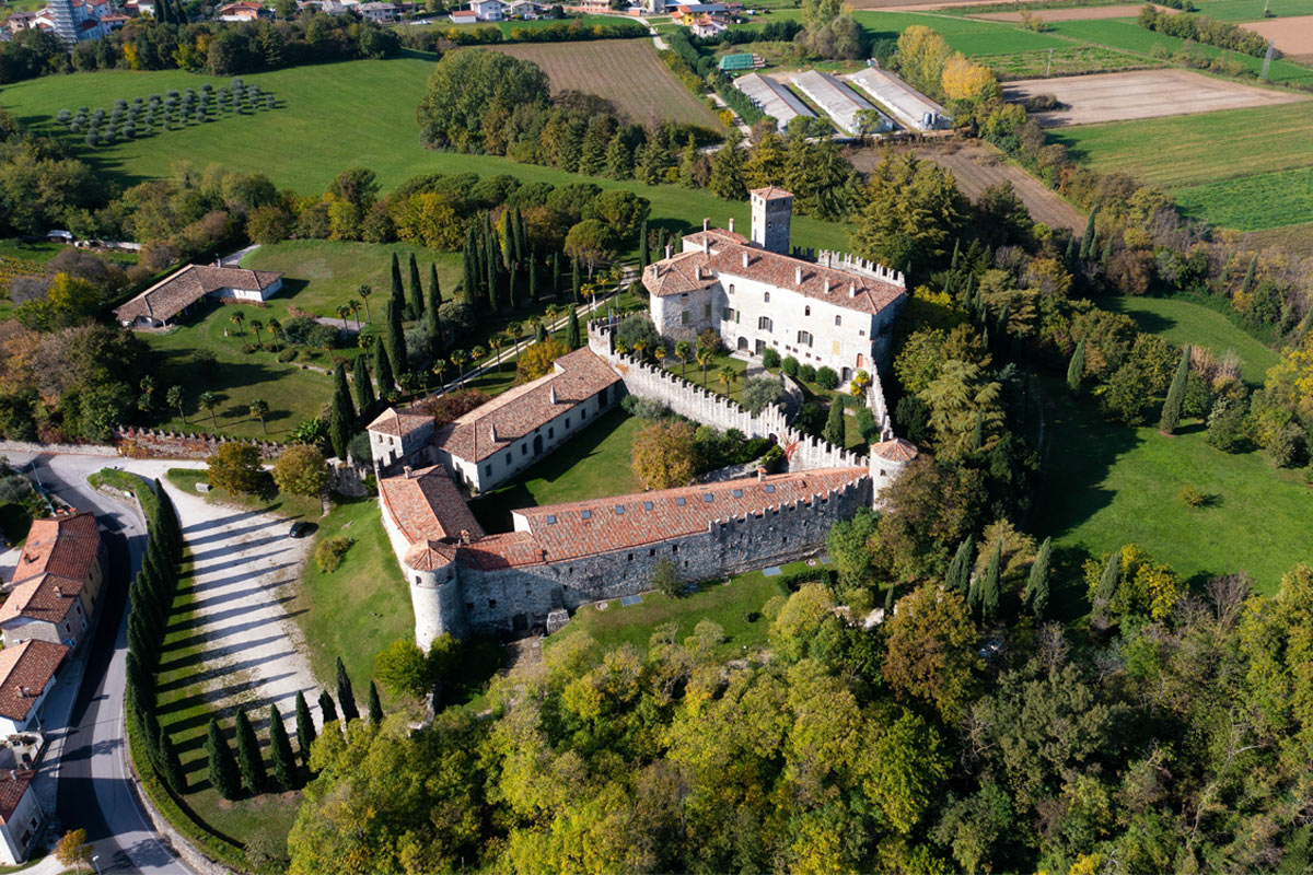 castello di Villalta nel cuore del Friuli