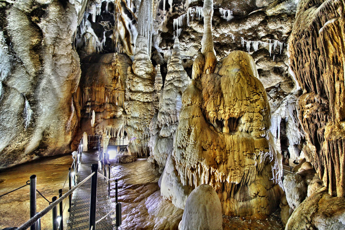 Grotta di Santa Barbara in Sardegna.