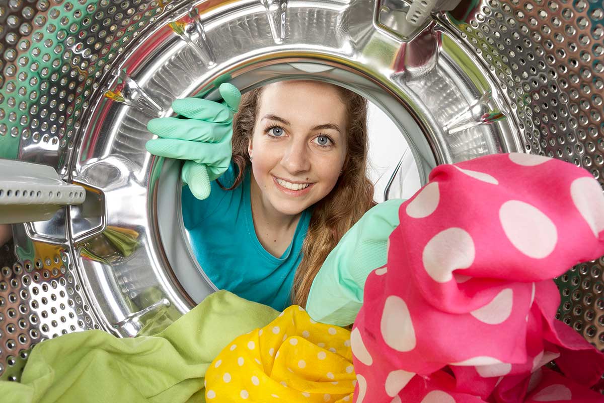 Come pulire la lavatrice per un bucato profumato
