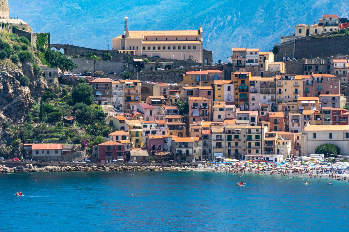 Visita Chianalea in Calabria