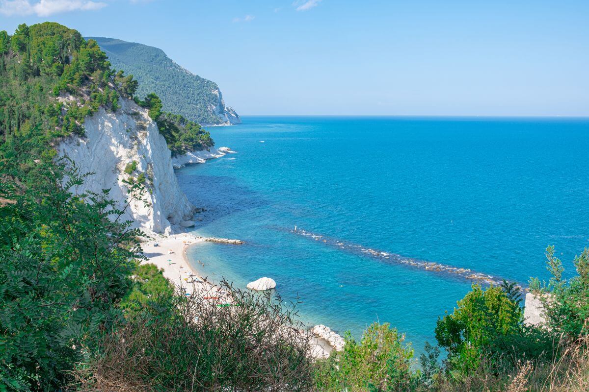 Spiaggia delle Due Sorelle